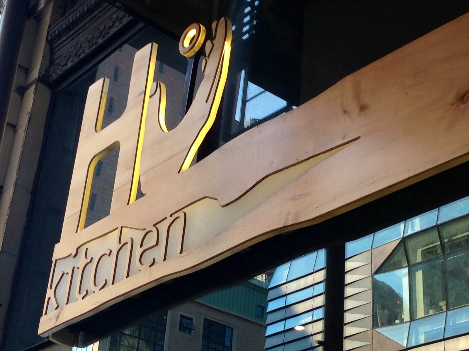 glutenfreehappytummy: Hu Kitchen! An NYC Hotspot!