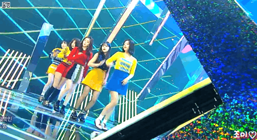 오늘 인기가요 레드벨벳 컴백무대 솔직히 보고가셔야함.gif | 인스티즈