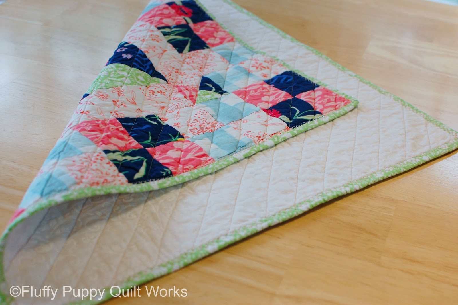 Fluffy Puppy Quilt Works Free Downloadable PDF Pattern Color Spin