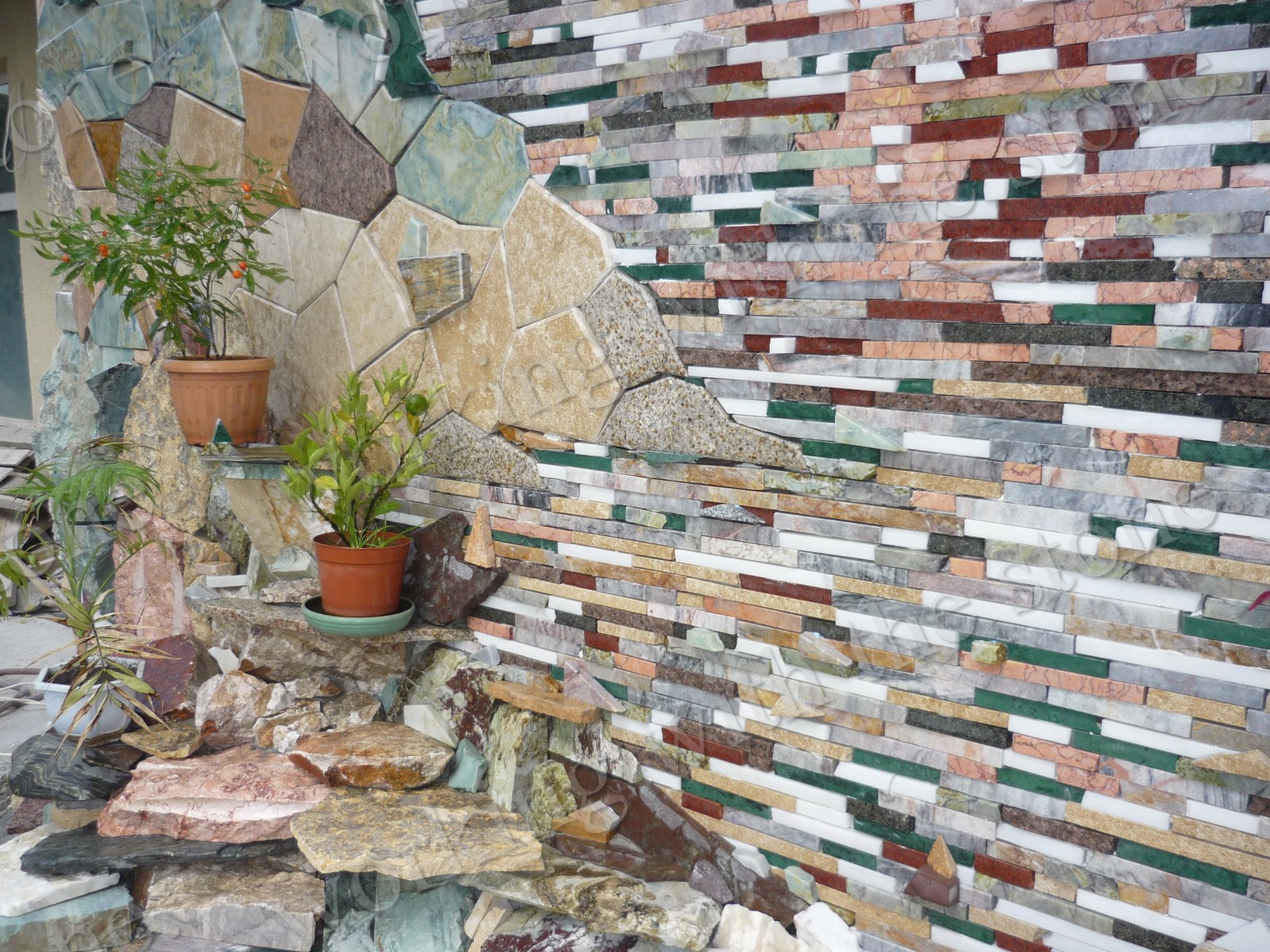 Работа с камнем: Облицовка стен