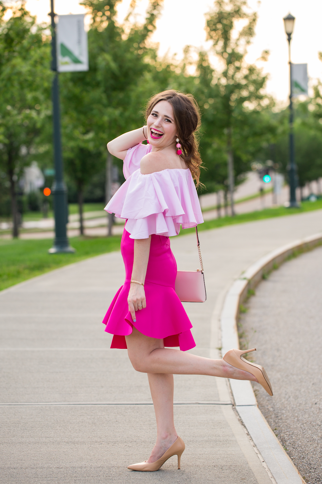 Bridal Shower Outfit Inspo - pink outfit