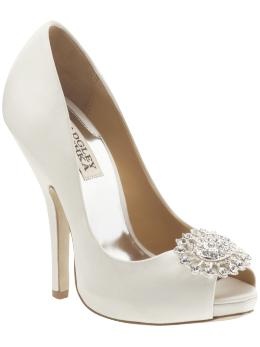 Bespoke Events by Absolute Events Dubai, UAE.: Wedding shoes!