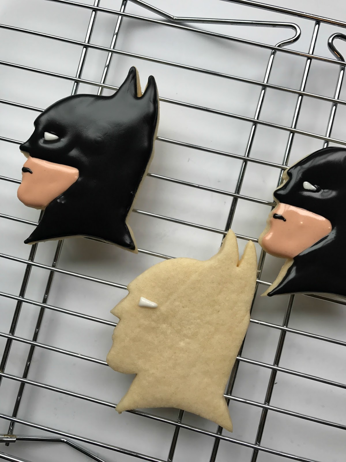 Batman Cookie Tutorial Sweet Jenny Belle easy sugar cookie