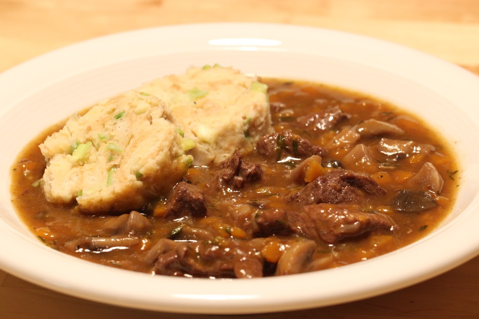 Leckereien aus der (Mini-)Küche: Gulasch &amp;quot;Burgunder Art&amp;quot;