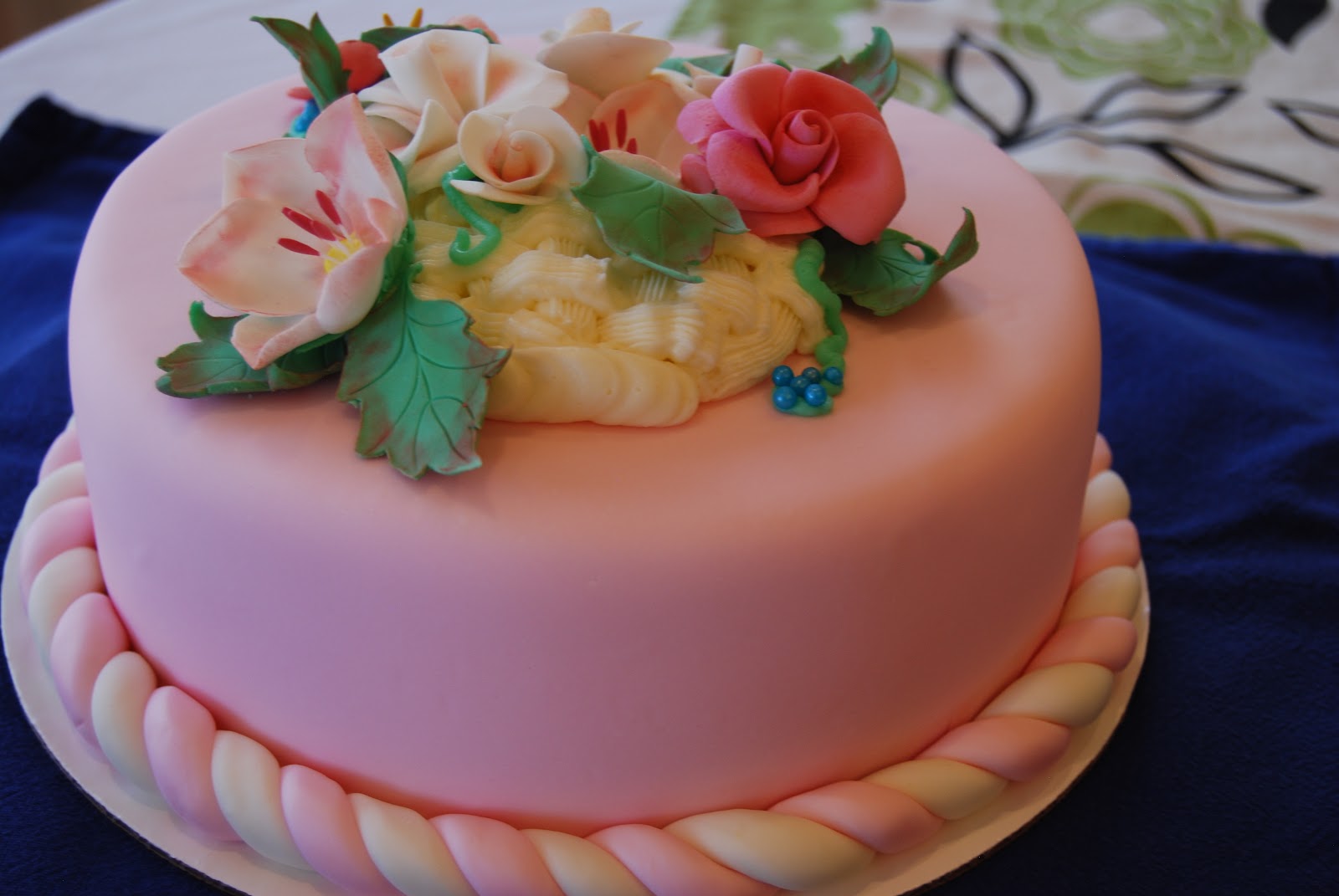 Gamma Susie s This N That Mother s Day May Basket Cake