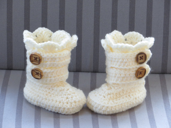 Classic Snow Boots Crochet Pattern for Baby ( pdf pattern ) in 4 sizes ...