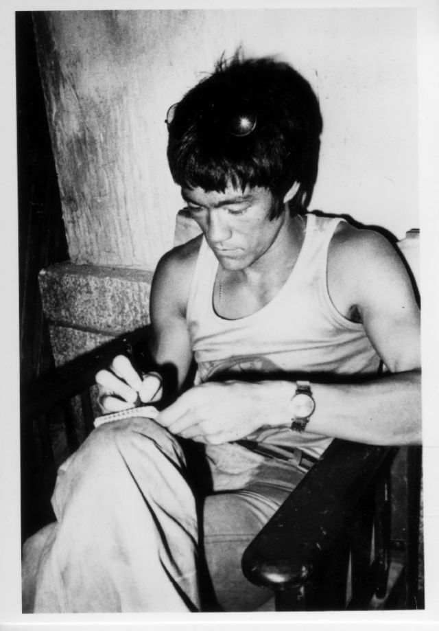 young bruce lee photographs