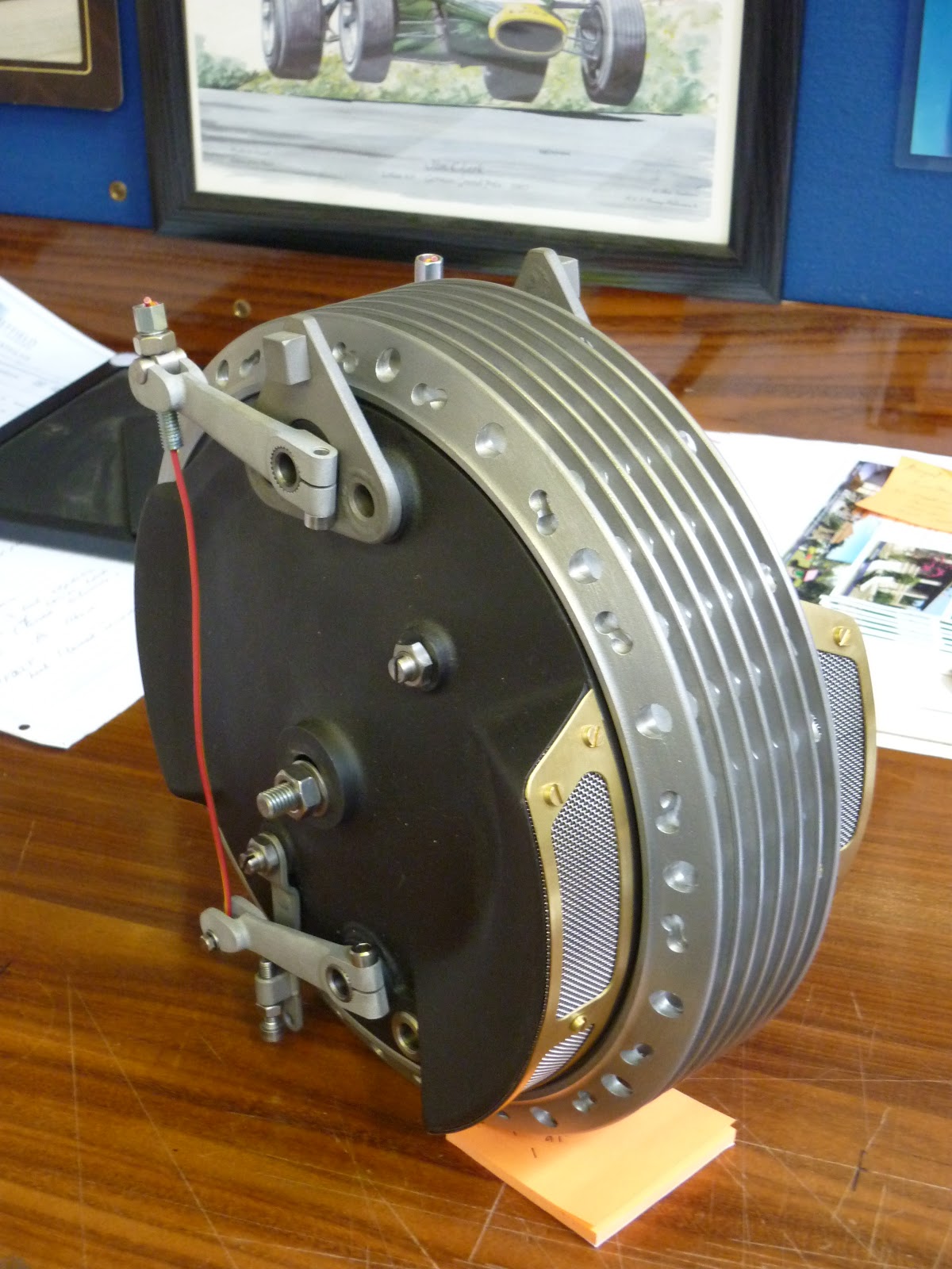 Yorkshire Ferret Making progress on Joe Potts’ Desmo