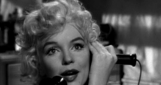 Hollywood: Marilyn Monroe, Nicholas Hoult ~ Netizen Buzz