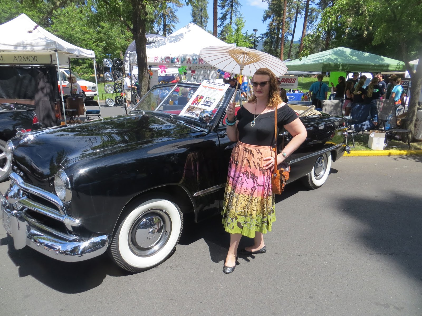 Sweetie Suz Back to the 50's Classic Car Show Grants Pass, Oregon