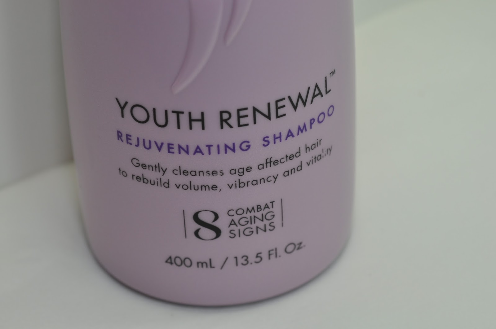 Nexxus Youth Renewal Rejuvenating Shampoo for Aging Hair Liquid Pearl 13.5  oz