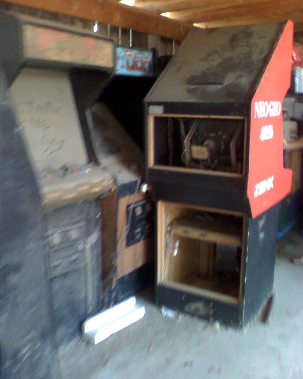 NEO-GEO MVS 5-4 Restoration: Day 1 - Choosing a Cabinet