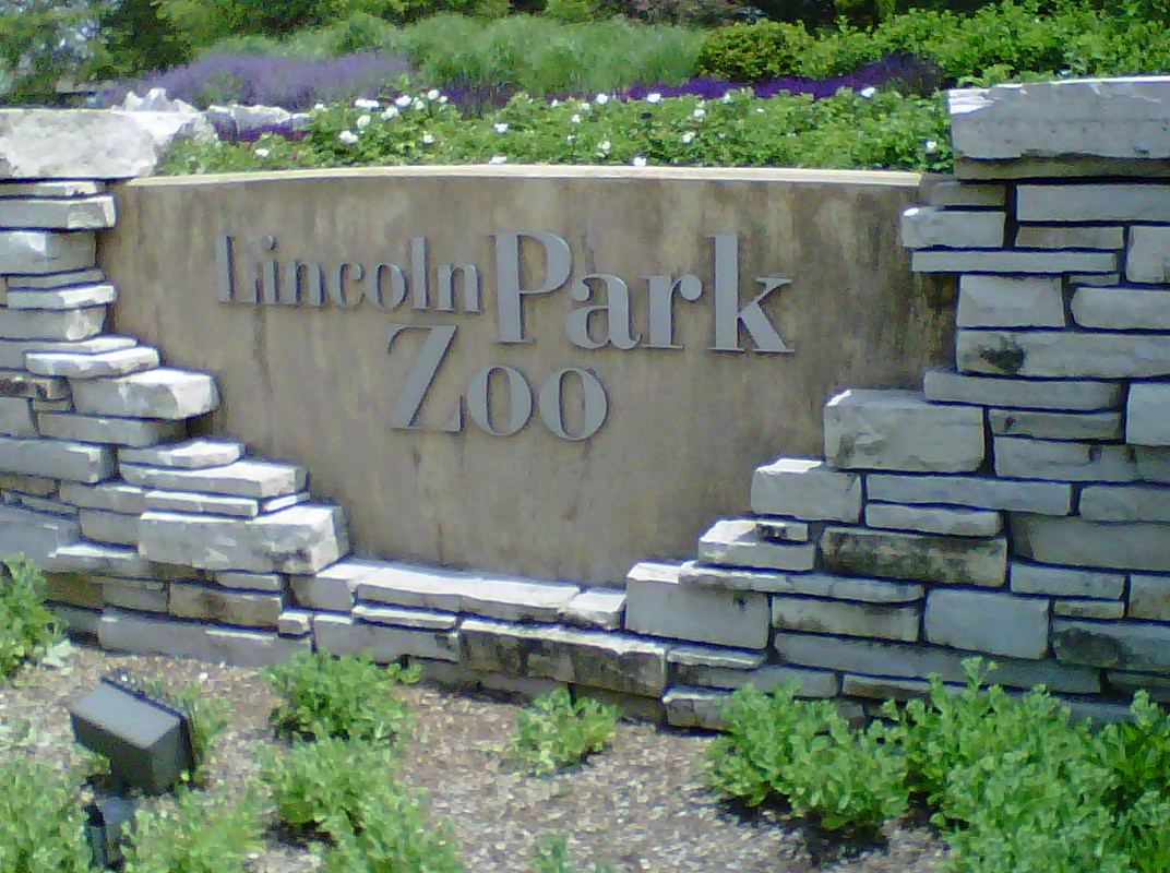 http://3.bp.blogspot.com/-8piEq5751y0/TgUWNJibvqI/AAAAAAAAFq8/7bwd6vh8YC0/s1600/lincolnparkzoosign.jpg