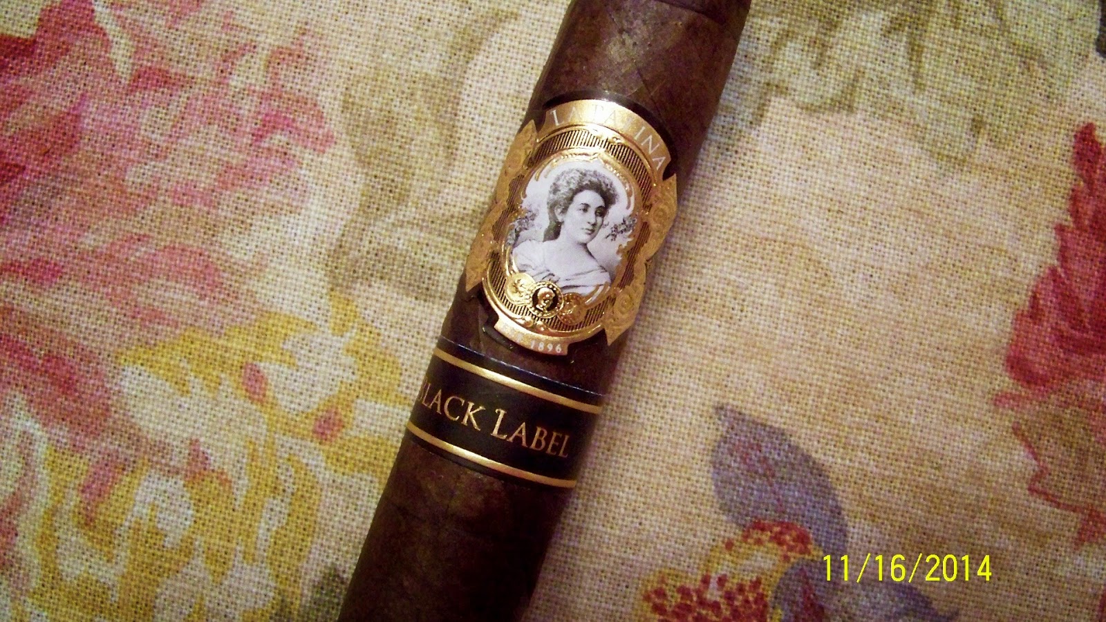 Tiny Tim's Cigar World! La Palina Black Label Robusto (5 x 52)