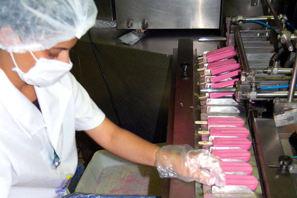 Resultado de imagem para Auxiliar de produÃ§Ã£o fabrica de picole