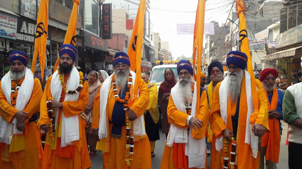 Sikhs India Online Sikh News Channel Nagar Keertan at Krishna nagar