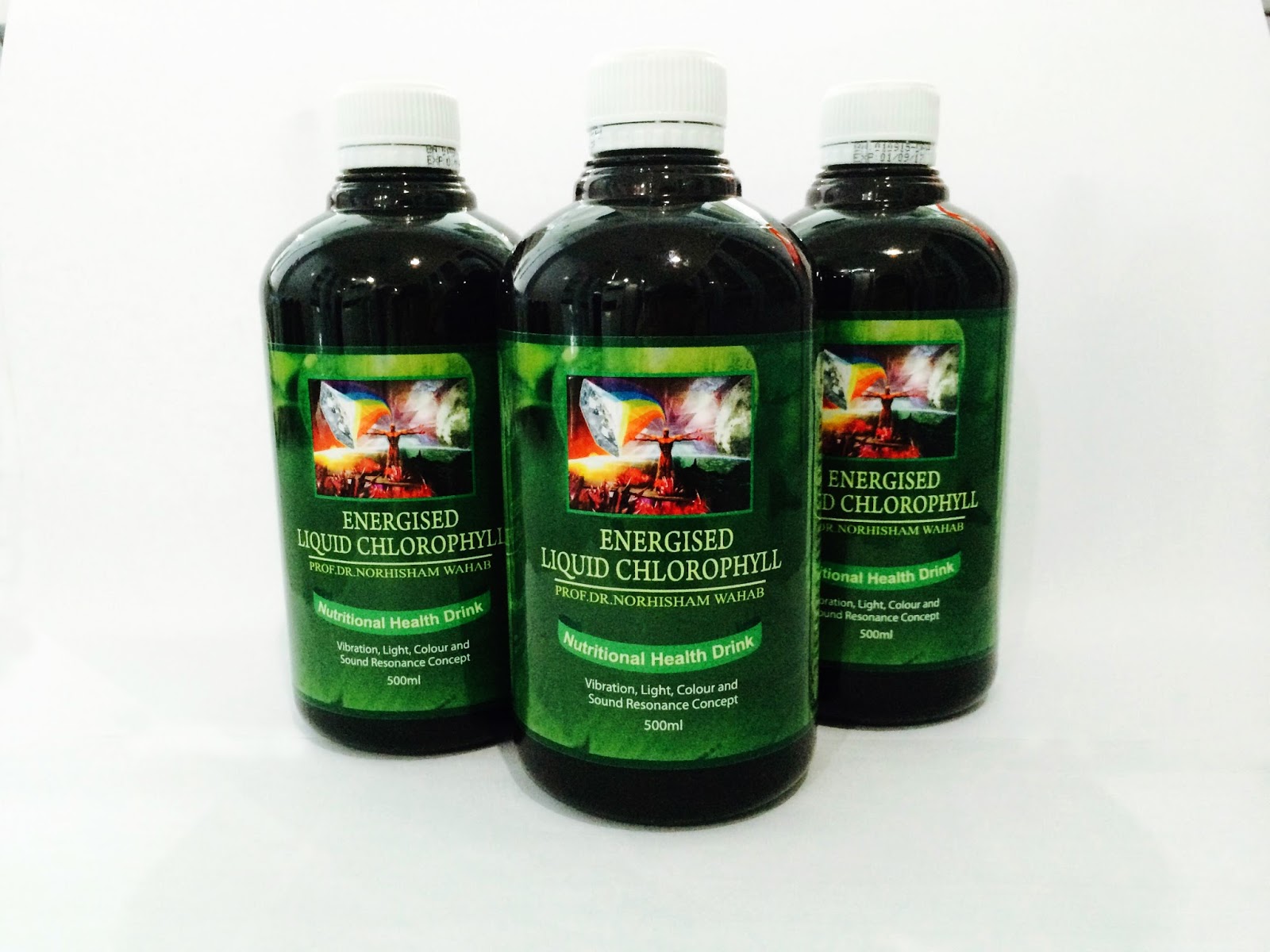 Хлорофиллипт от золотистого стафилококка. Зеленая жидкость хлорофиллипт. Хлорофиллипт спиртовой. Лекарство для полоскания горла хлоро. Хлорофиллипт 2 масляный.