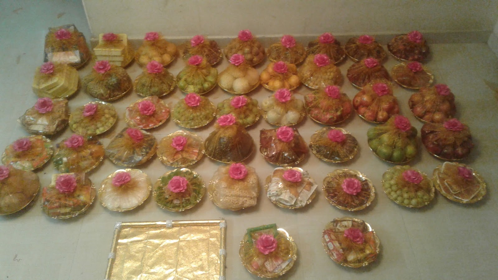 Seer Varisai plates Arathi Plates Seer Varisai Thattu seerplates