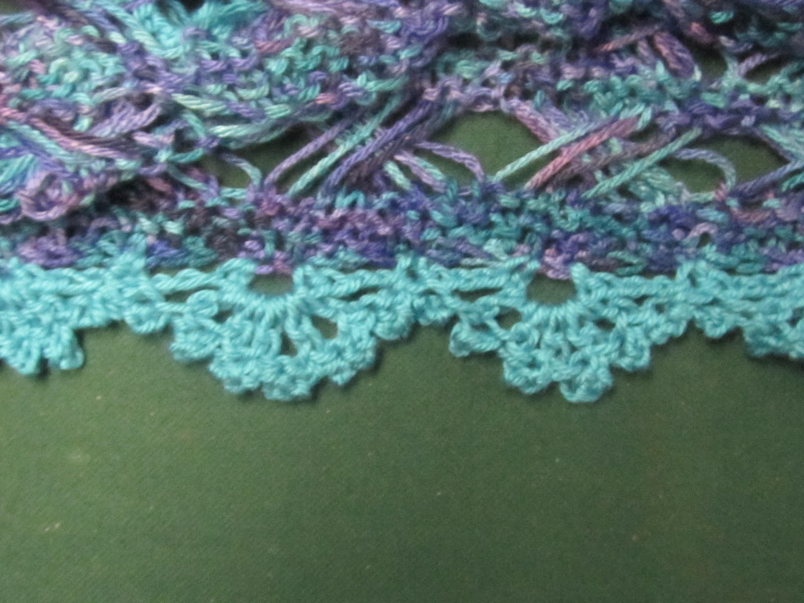 G's Crafts n' Things: Lacy shells edging