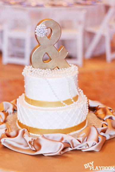 Easy And Affordable Diy Wedding Cake Topper The Diy Playbook