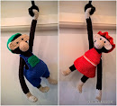 Børnevenlige "Kaj Bojesen" abe med hæklet tøj
