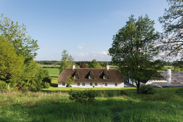 Dinesen Country Home exterior found on Hello Lovely Studio