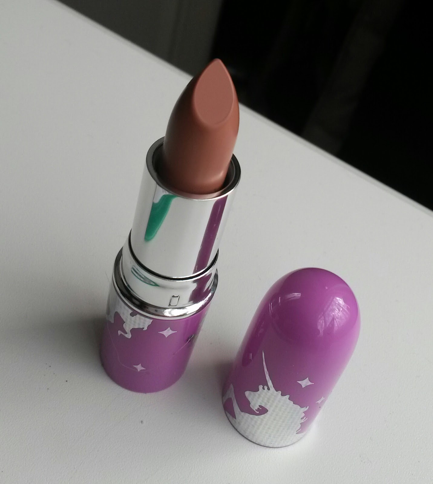 poutnshout: Lime crime unicorn lipstick- review and swatches