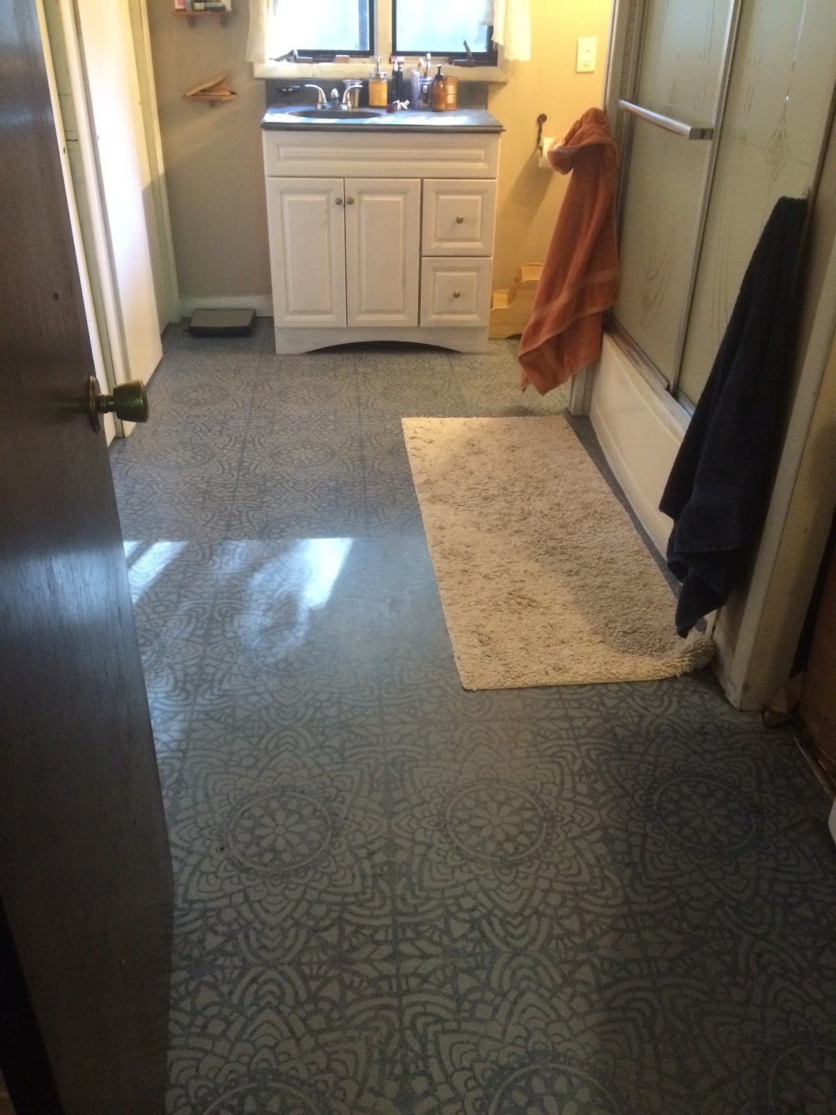 Myrrhmalade Bathroom Makeover Pt2 Bathroom Floor