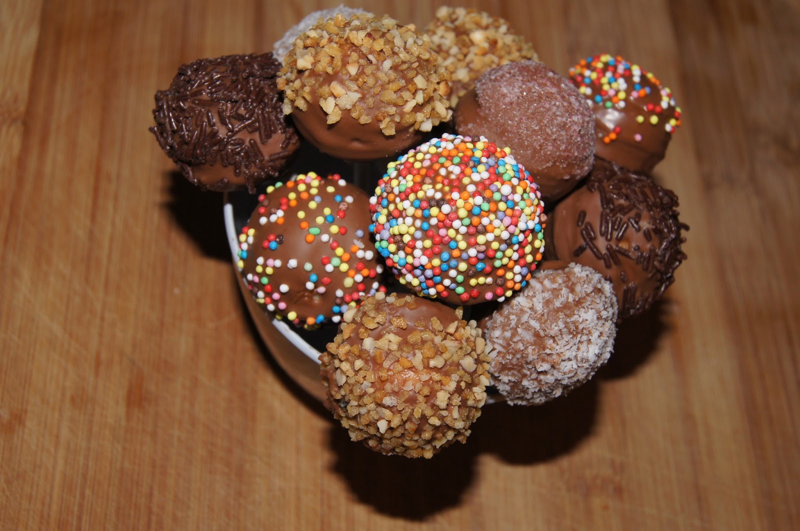 Ma main à la pâte Cake pops façon presque 4 quart