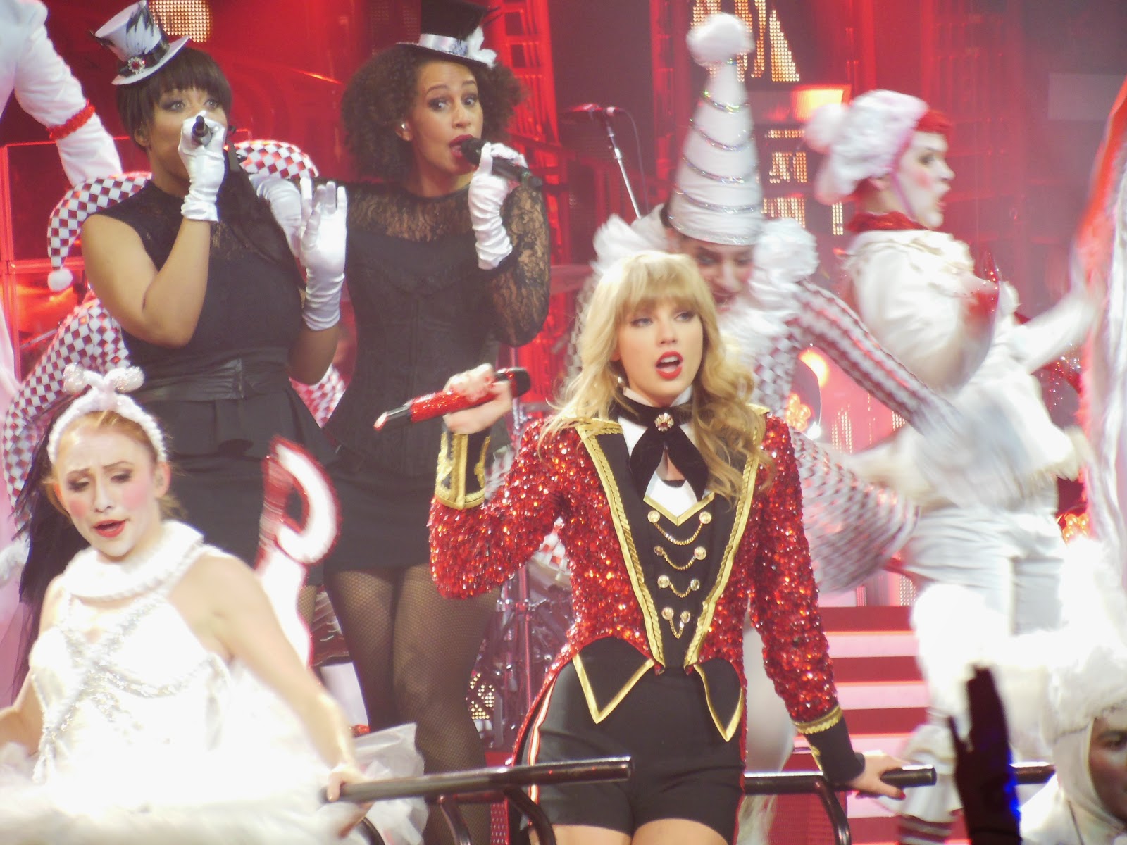 Taylor Swify RED Tour