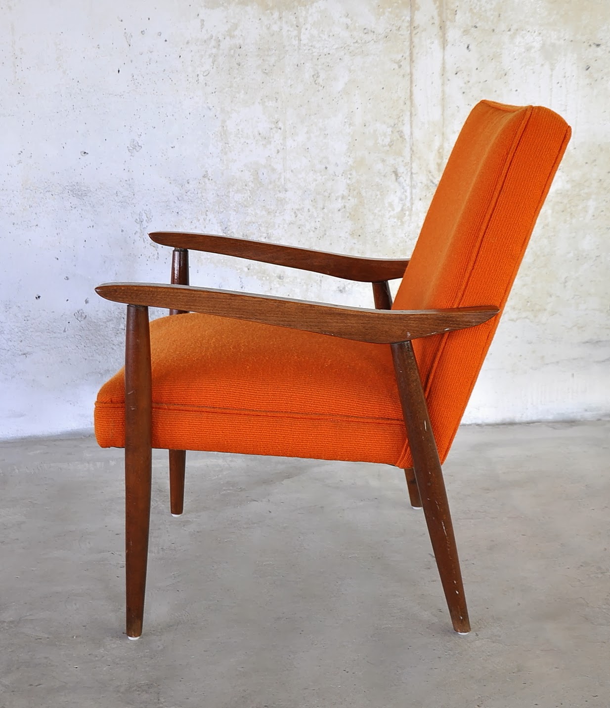 SELECT MODERN Danish Modern Lounge or Easy Chair