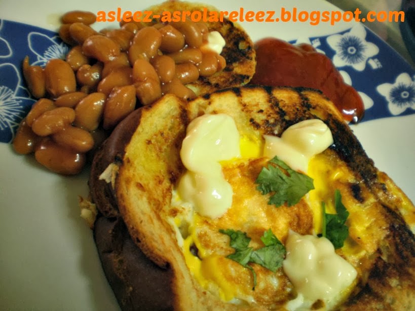 ANNYEONGHASEYO...: ROTI TELUR GOYANG WITH BAKED BEANS