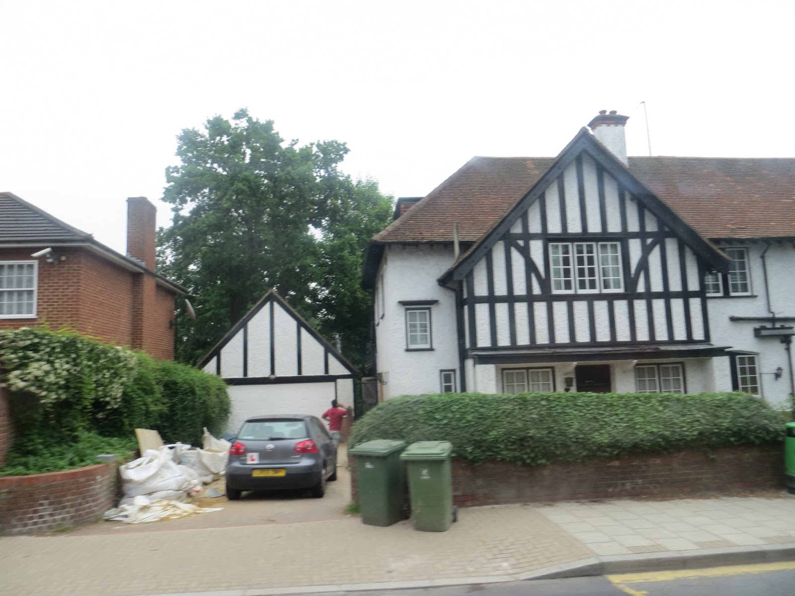 London buses one bus at a time the return The H 14 Route