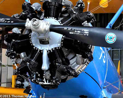 bi-plane radial engine