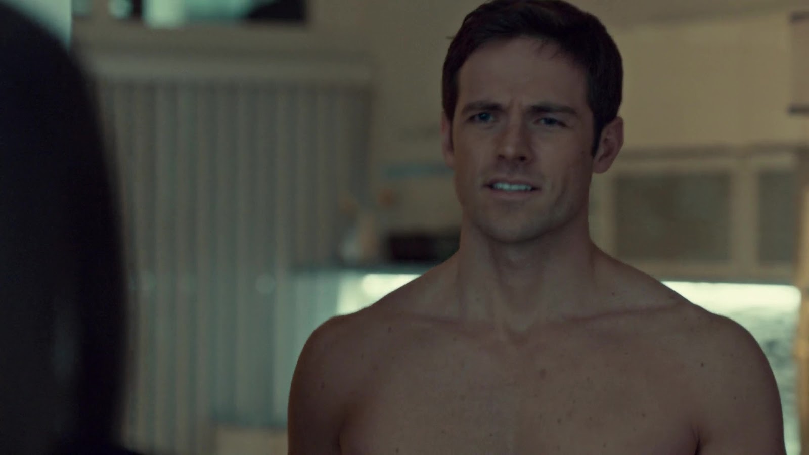 Dylan Bruce nude in Orphan Black 1-01 "Natural Selection" .