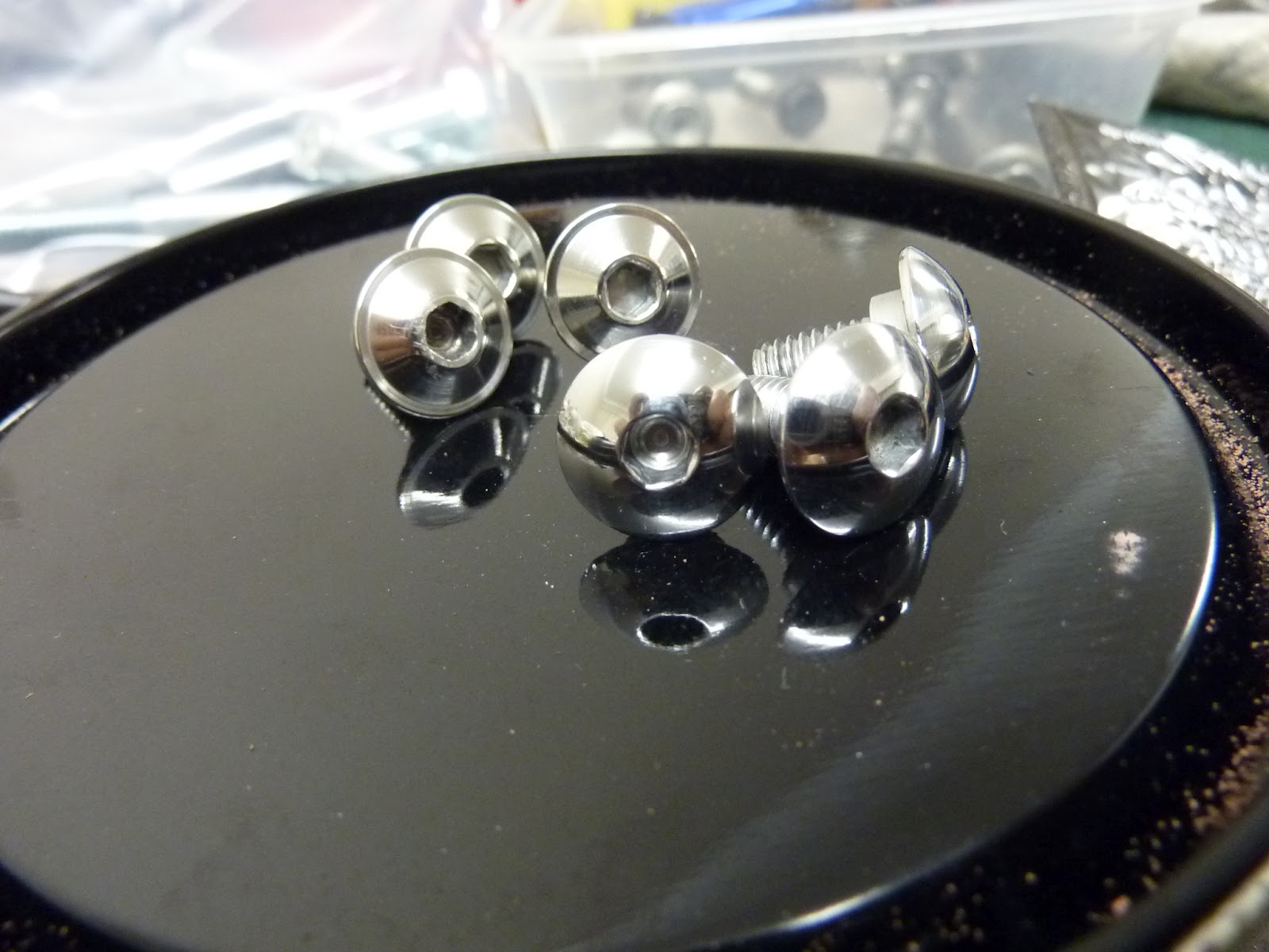 BikeTech7 How To Polish Your Bike's Bolts Seriously.