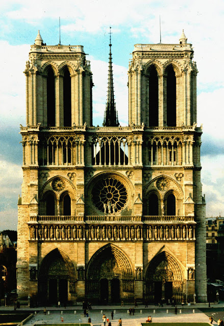 Architecture Notre Dame1