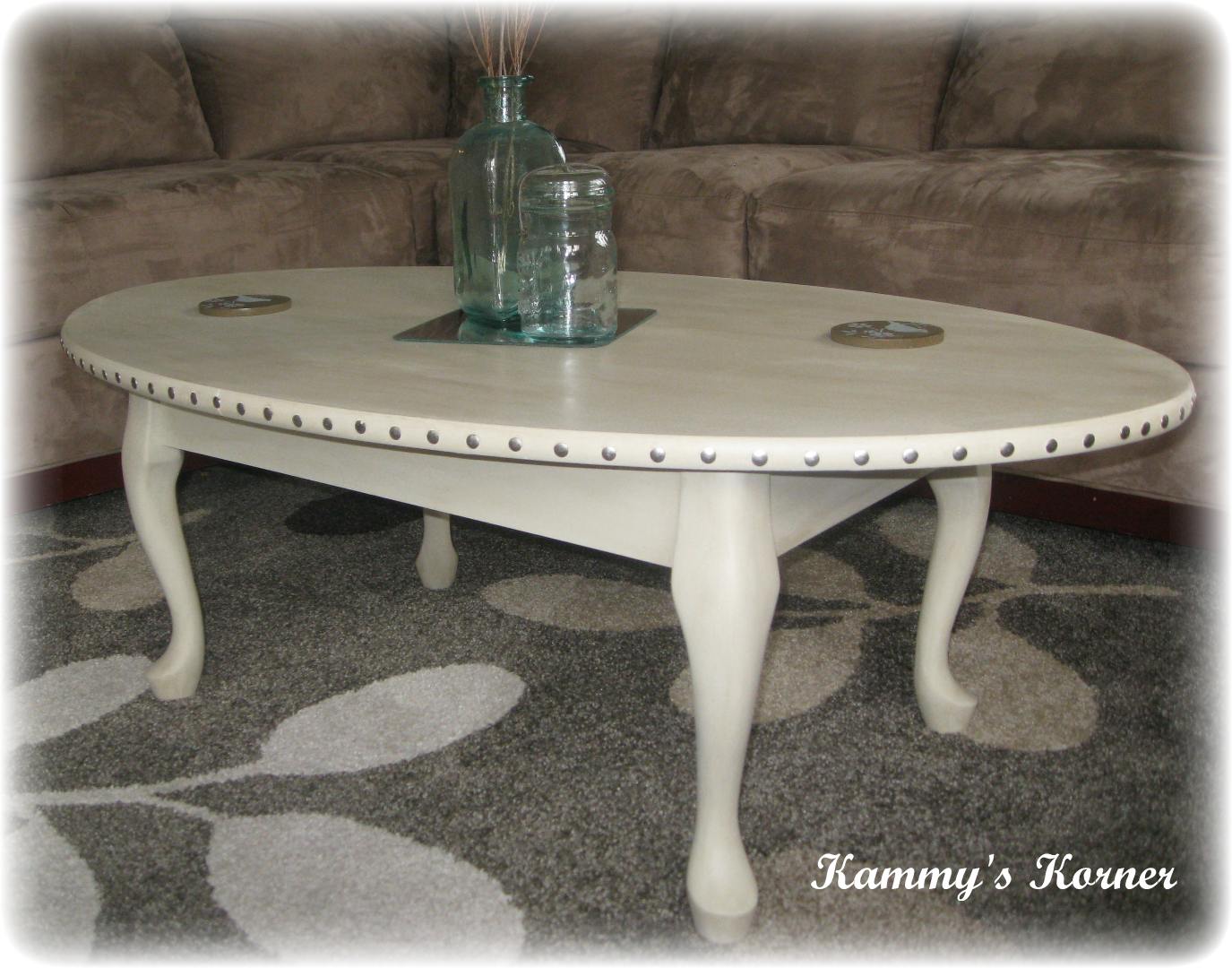 Kammy's Korner Making a Laminate Coffee Table BEAUTIFUL with Paint