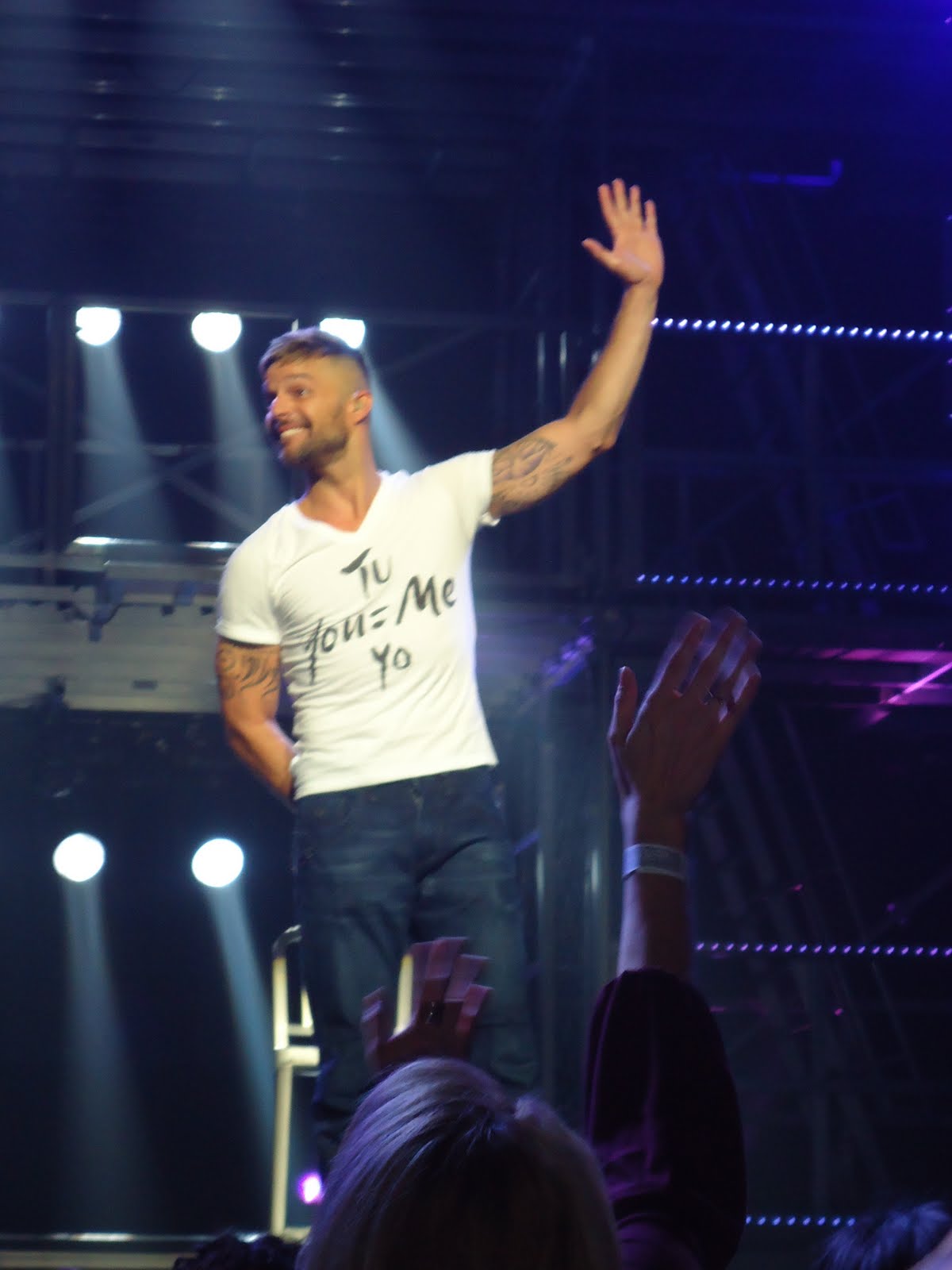 Farhan Dhalla My Review of the Ricky Martin Concert "MAS" Tour"