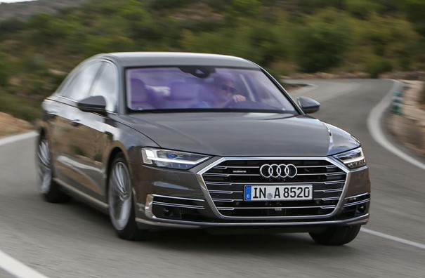2017 Audi A8 2017 Audi A8