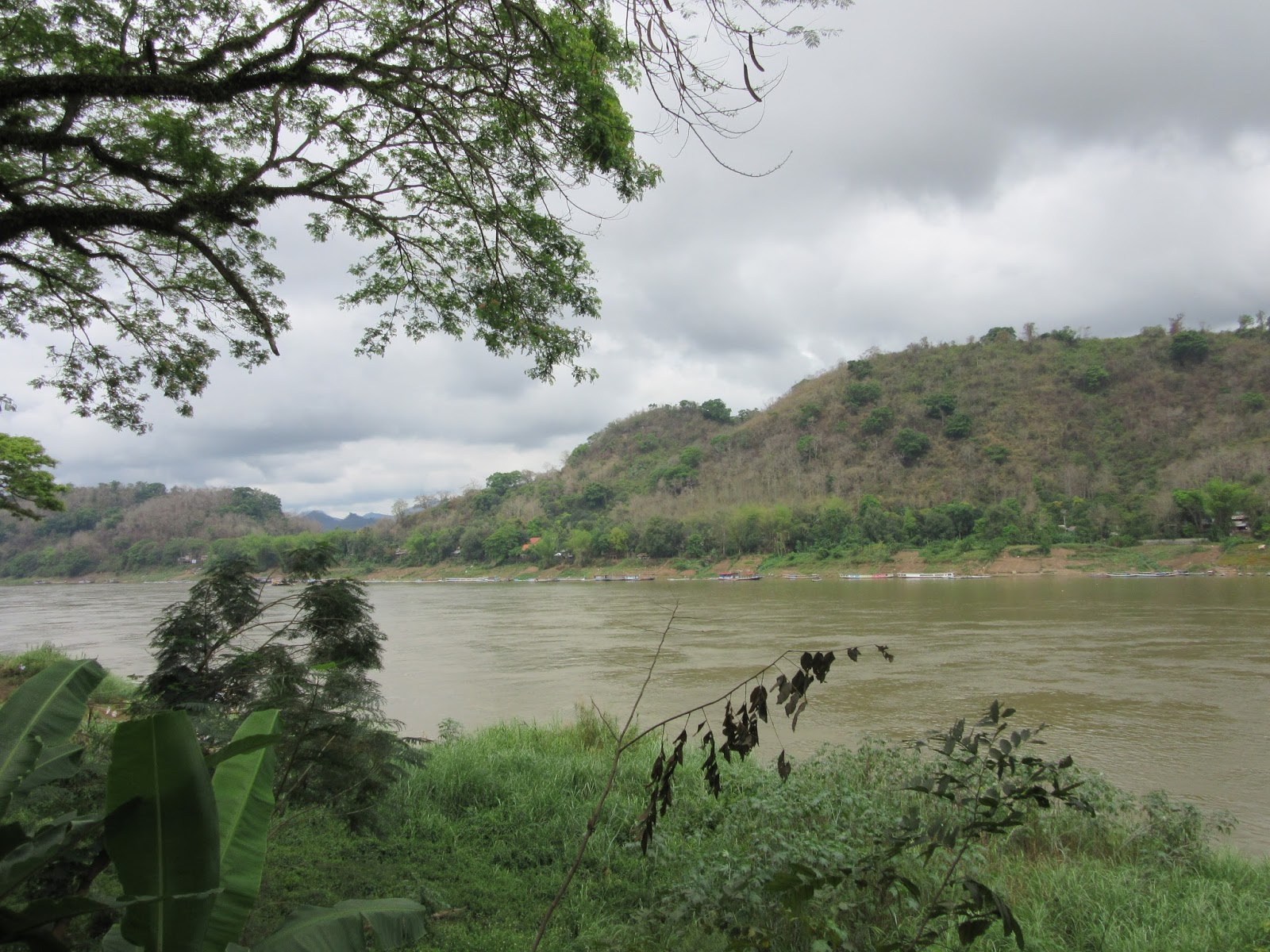 Río Mekong en Luang Prabang, Laos Río Mekong en Luang Prabang, Laos