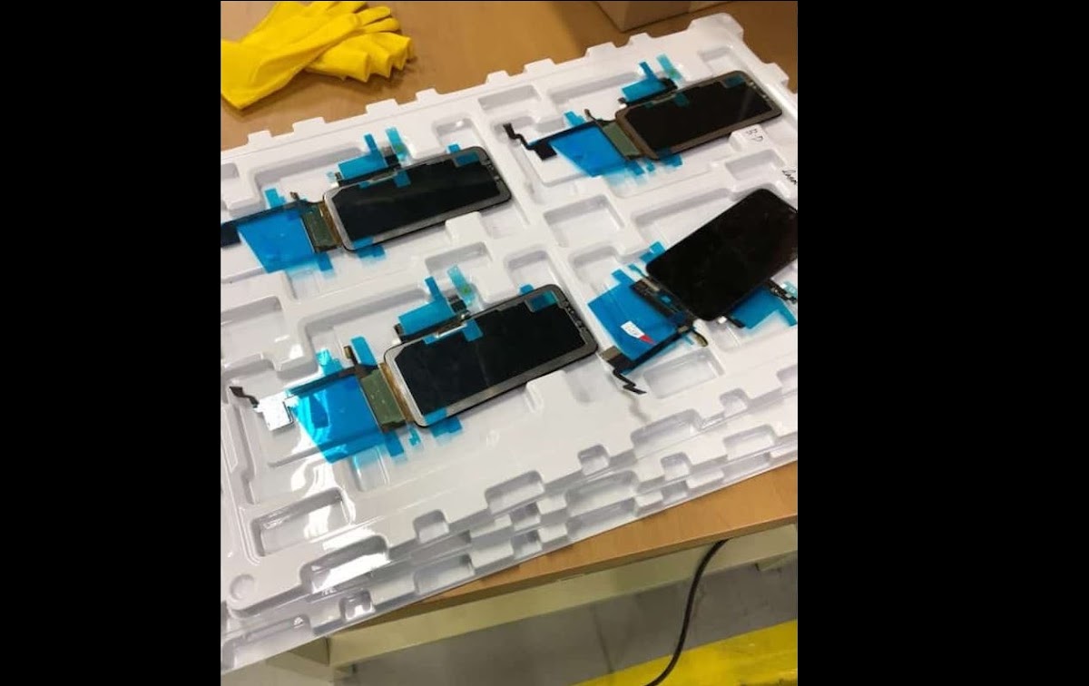 其中一張疑似觸控感應模板的圖片，可預估這部新機的實際大小可能到6.5吋。