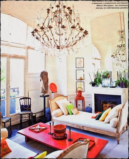 Eye For Design: Decorating White Interiors With Bright Colored Accents ...