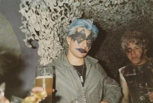 Vintage Everyday Snapshots Of Teenagers In The 1980s