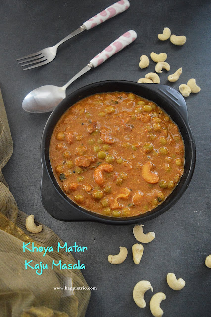 Khoya Matar Kaju Masala Recipe | Restaurant Style Green Peas Cashew Gravy 