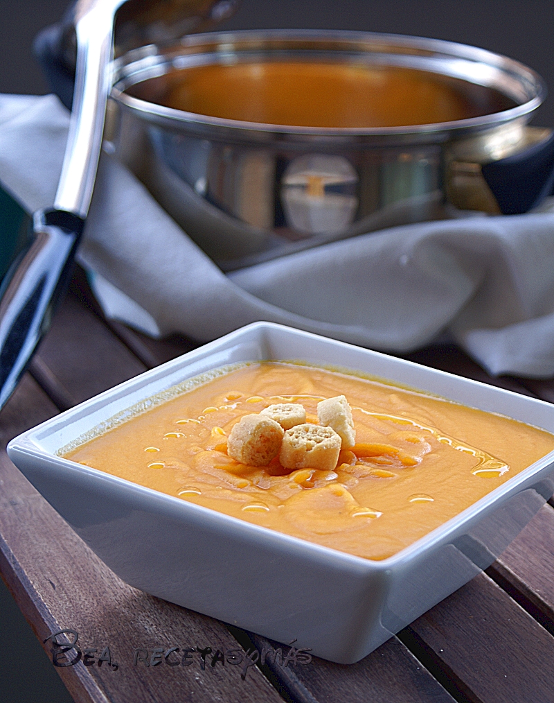 Crema de calabaza con quesitos