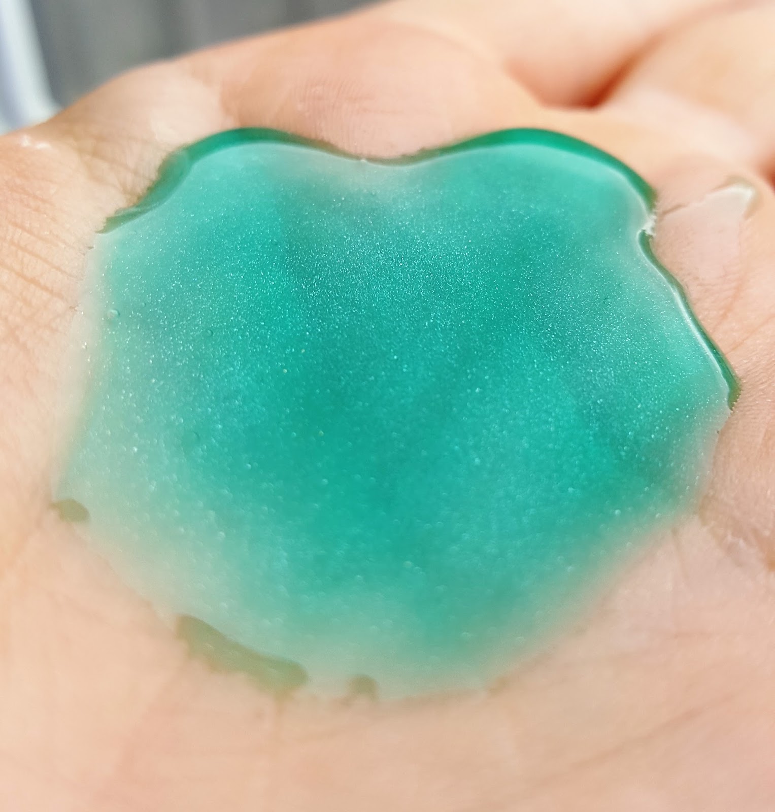 Berry Berry Christmas Shower Gel Festive & Fruity The Lush Box