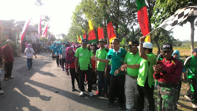 ANGGOTA KORAMIL MIRI IKUTI JALAN SEHAT 5 KM