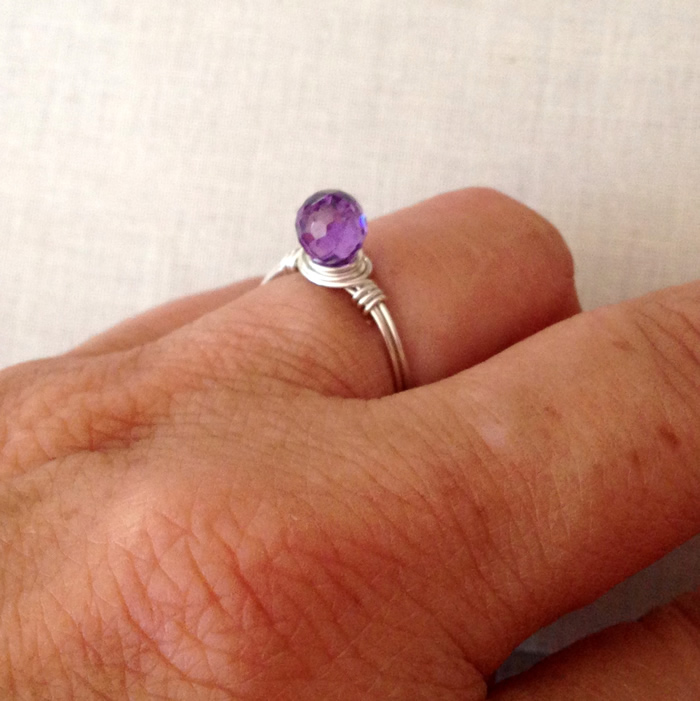 DIY wire wrapped gemstone ring - uses a briolette instead of regular bead!