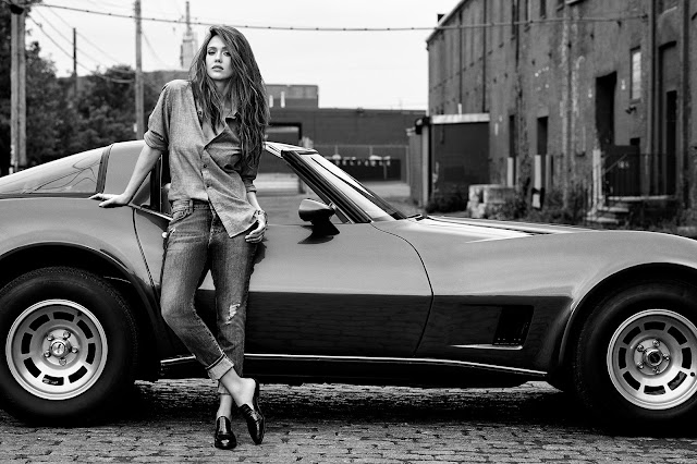 Jessica Alba with Corvette